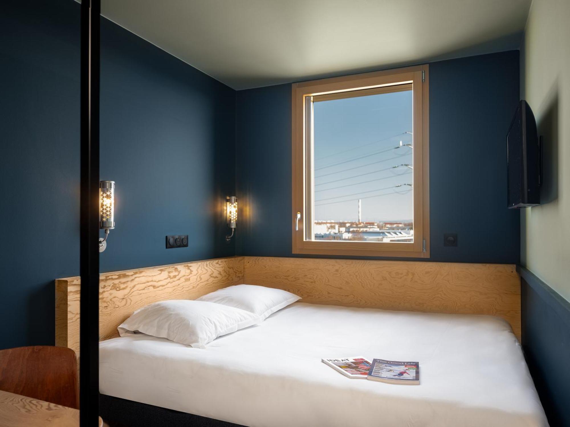Eklo Centre Ile De Hotel